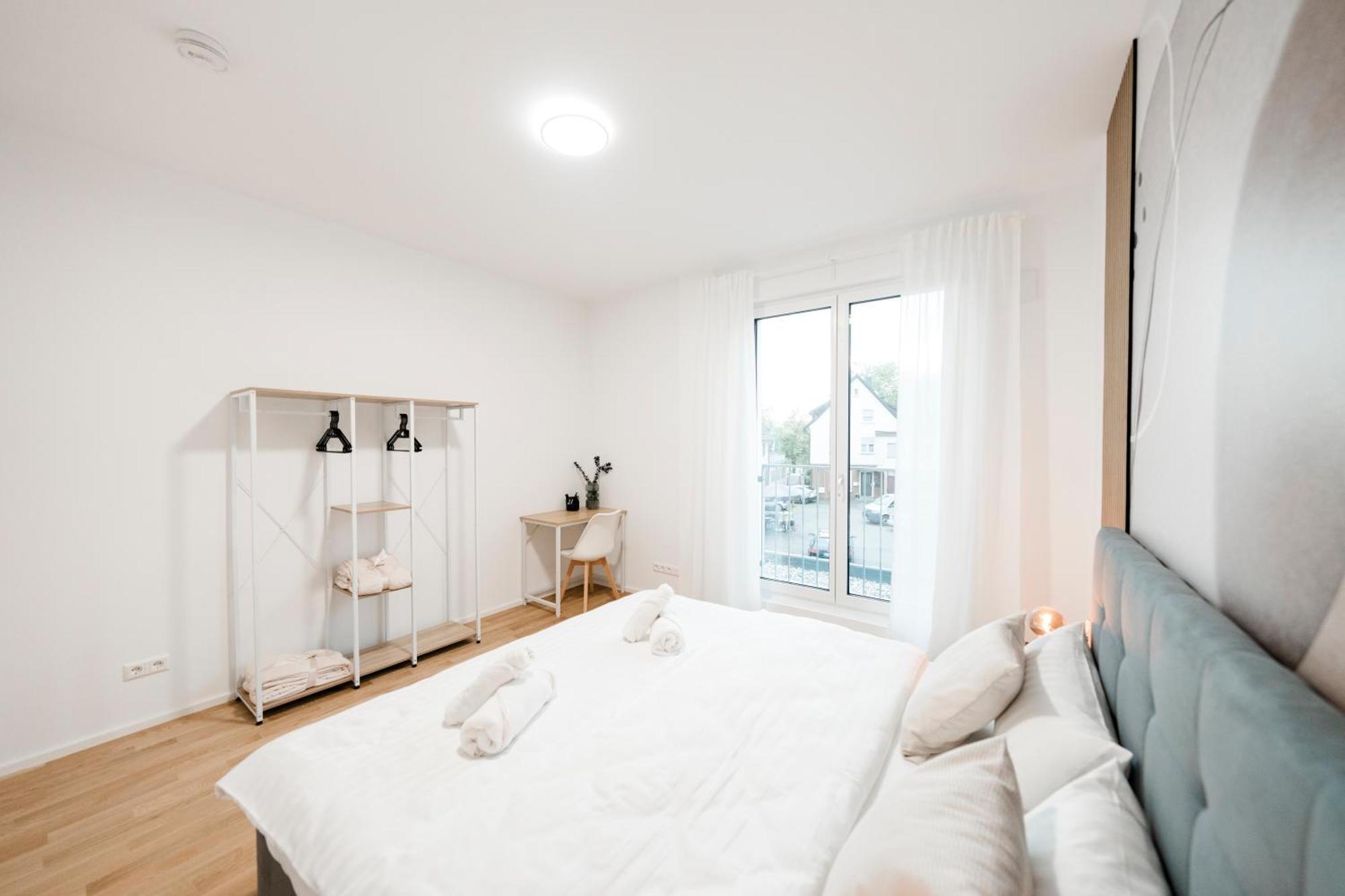 Kocasa-Apartments 01, City-Center Boeblingen, Stellplatz, Balkon, Waipu-Tv Buitenkant foto