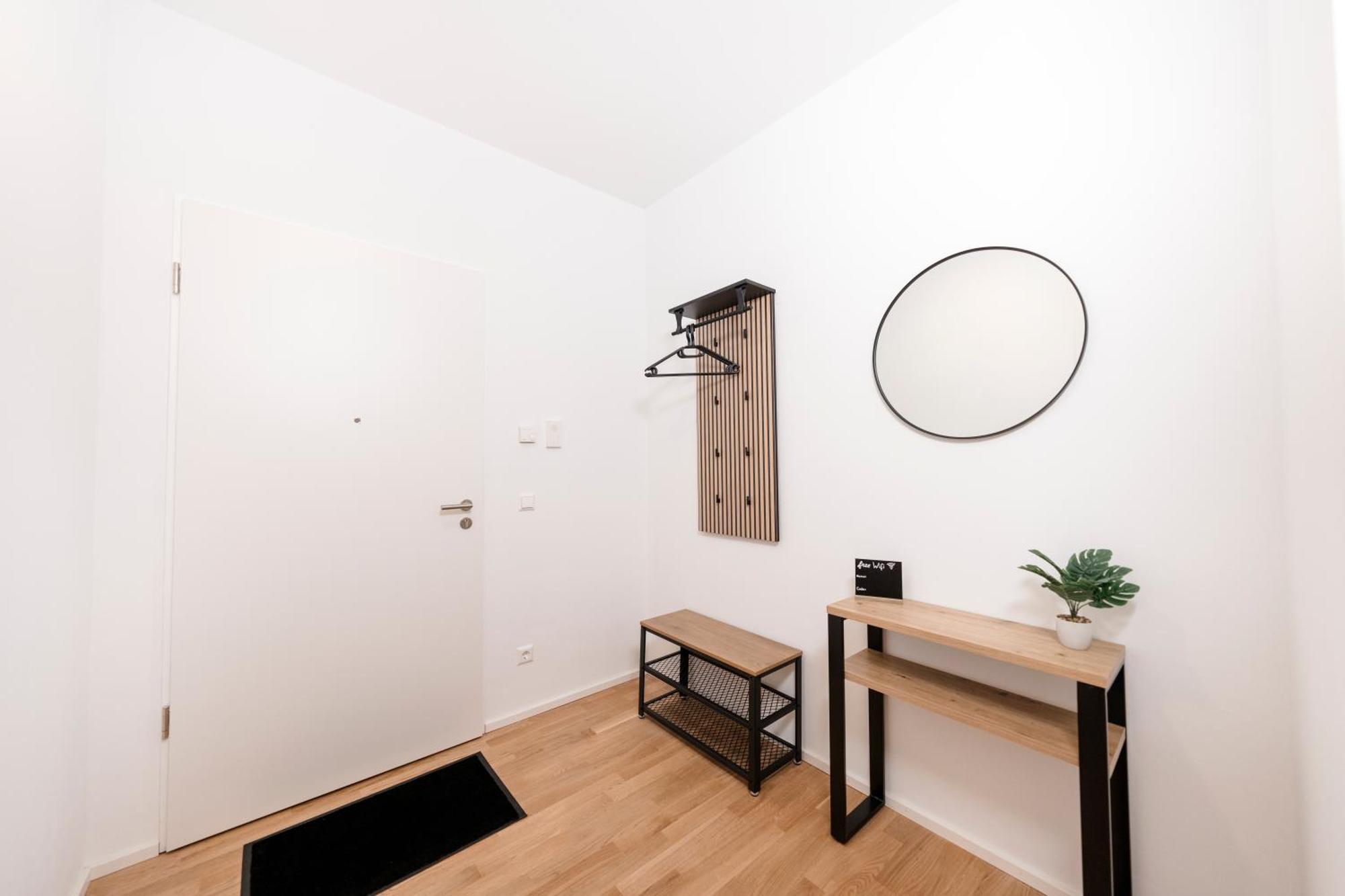 Kocasa-Apartments 01, City-Center Boeblingen, Stellplatz, Balkon, Waipu-Tv Buitenkant foto